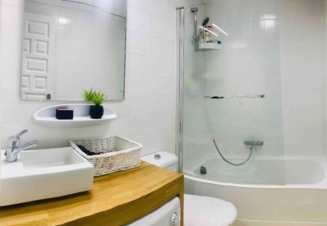 Precioso Apartamento Para 2/4 Personas,Les Marines Apartment Denia Exterior photo